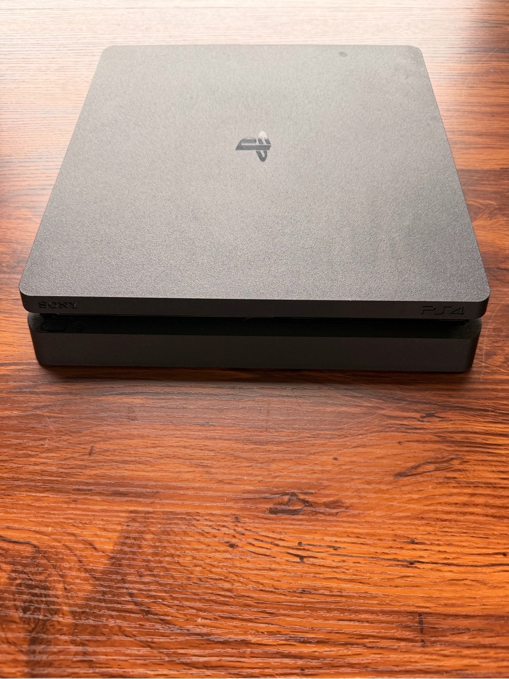 PlayStation 4 Bundle - Picture 3 of 6
